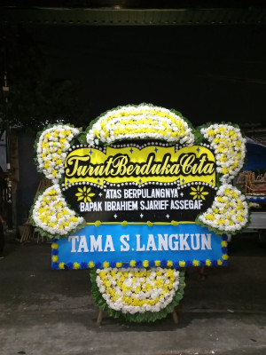 Papan Bunga Duka di Jayamekar